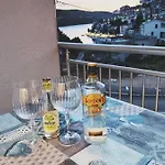 Butigan-tiha Luka Apartment