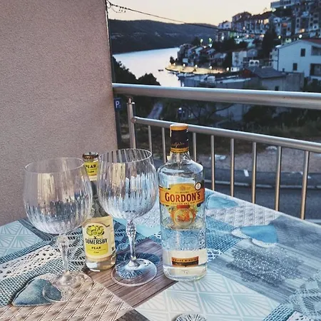 Butigan-tiha Luka Apartman