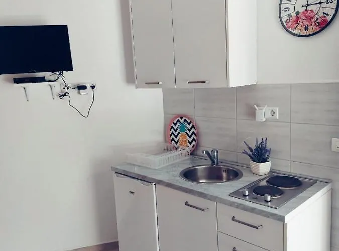 Butigan-tiha Luka Apartment *